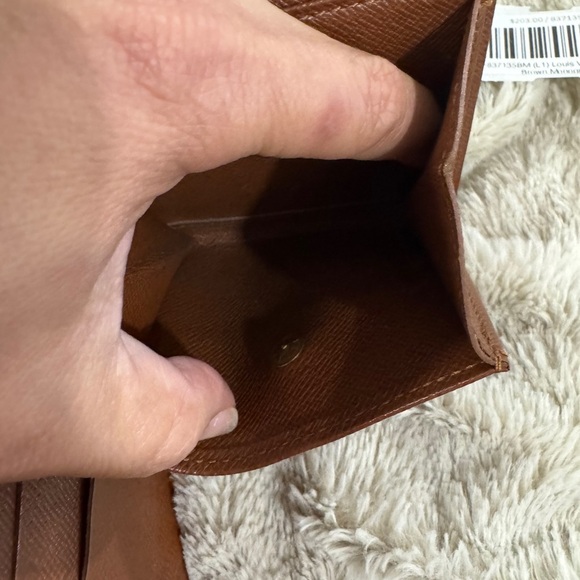 Louis Vuitton Monogram Men’s Wallet authentic - Picture 8 of 10